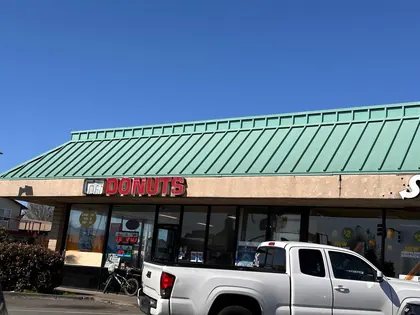Hometown Donuts, business photo 4