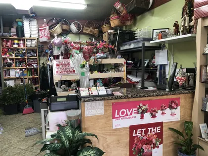 Juanita's Flower Shop, business photo 2